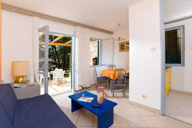 Apartments Polynesia Plava Laguna Umag Habitación foto
